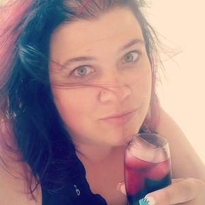 Meet your Posher, Bobbie